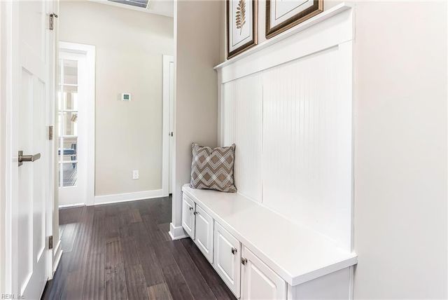 204 Woodcreek RD, Williamsburg, VA 23185