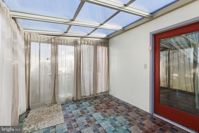 1391 WOODRIDGE DR, Middletown, PA 17057