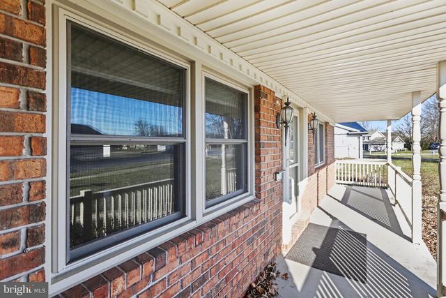 1391 WOODRIDGE DR, Middletown, PA 17057