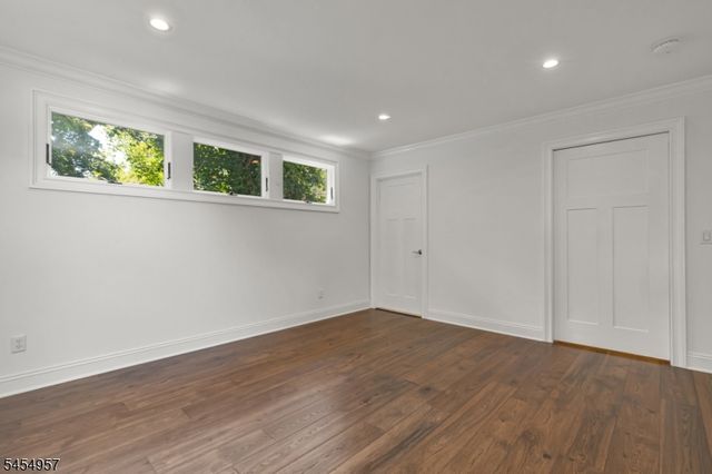 11 Leighton Ave, Red Bank Boro, NJ 07701