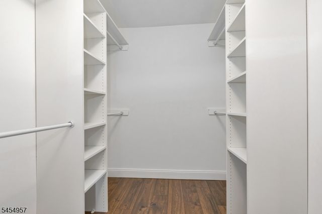 11 Leighton Ave, Red Bank Boro, NJ 07701