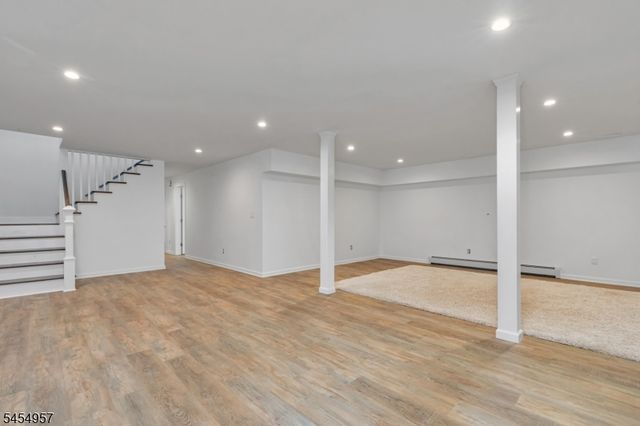 11 Leighton Ave, Red Bank Boro, NJ 07701