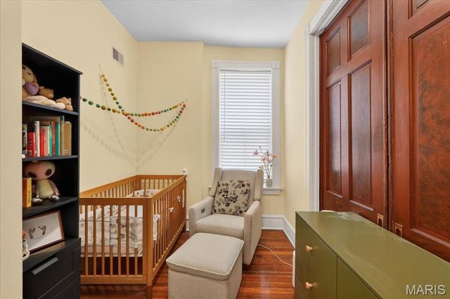 4441 Oakland Avenue, St Louis, MO 63110