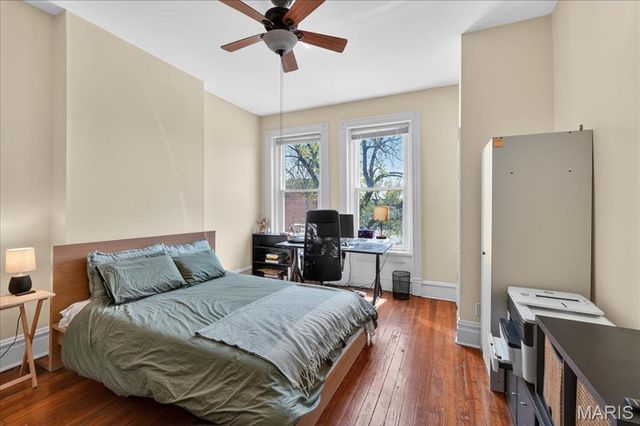 4441 Oakland Avenue, St Louis, MO 63110