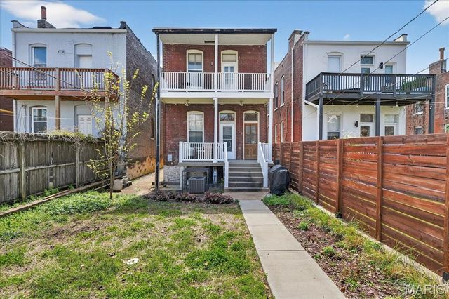 4441 Oakland Avenue, St Louis, MO 63110