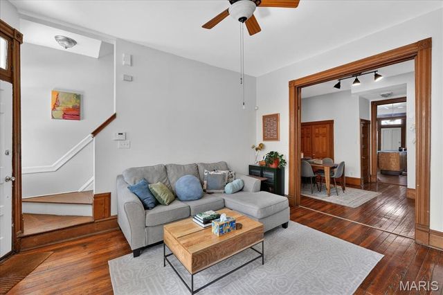 4441 Oakland Avenue, St Louis, MO 63110