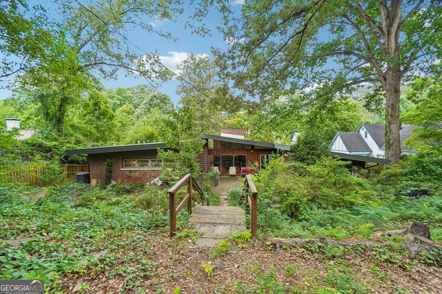 26 Dartmouth Avenue, Avondale Estates, GA 30002