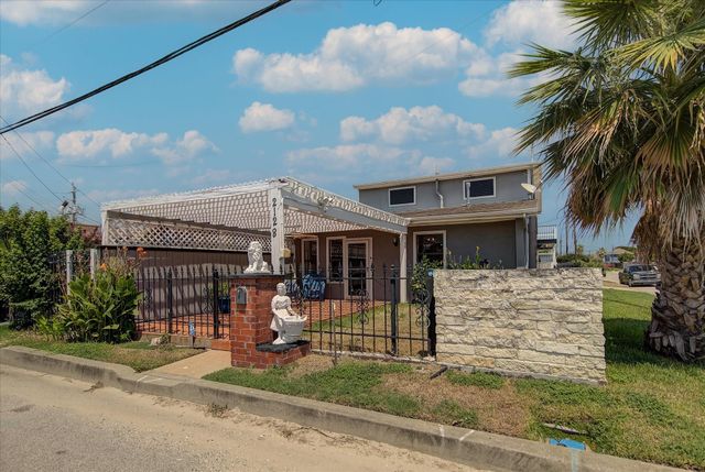 2128 59th Street, Galveston, TX 77551