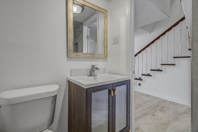 2128 59th Street, Galveston, TX 77551