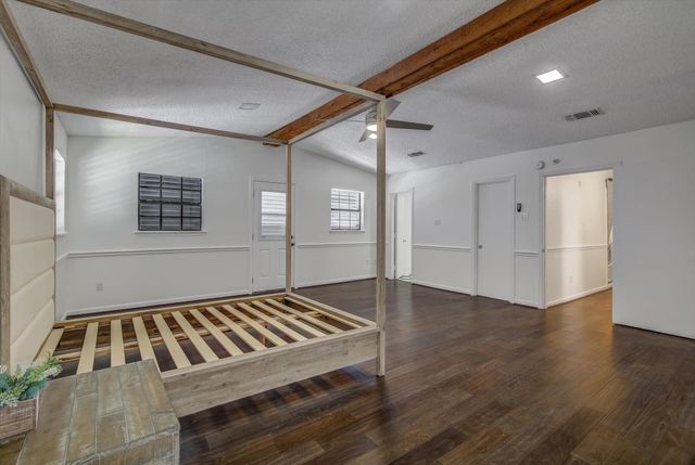 2128 59th Street, Galveston, TX 77551