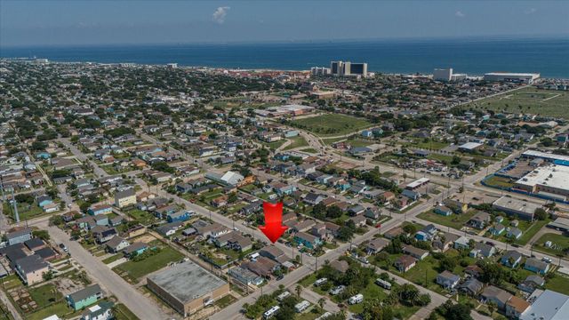 2128 59th Street, Galveston, TX 77551