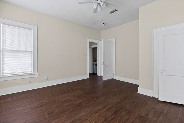 2104 Jones Street, Greenville, TX 75401