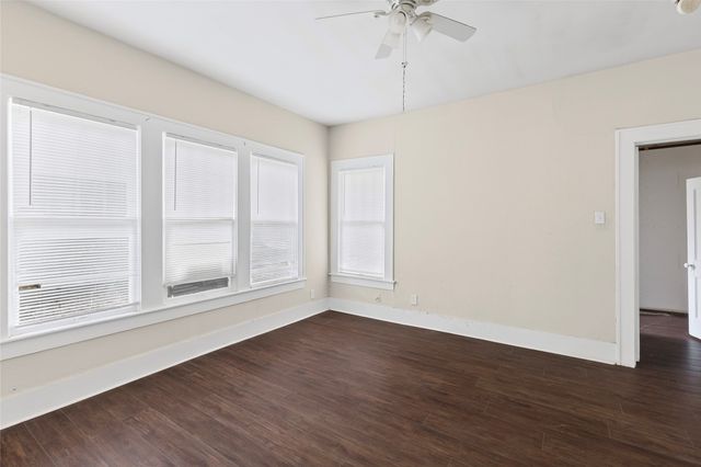 2104 Jones Street, Greenville, TX 75401