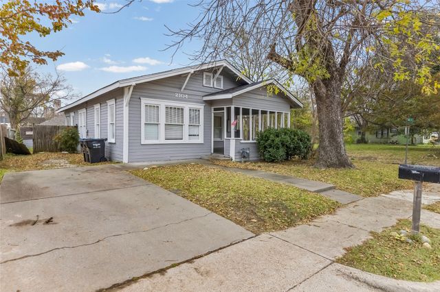 2104 Jones Street, Greenville, TX 75401