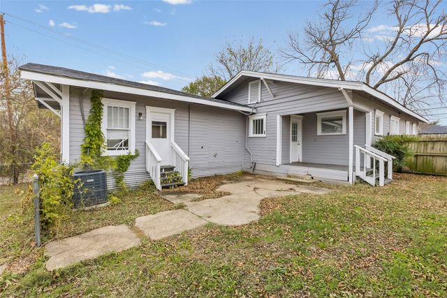 2104 Jones Street, Greenville, TX 75401