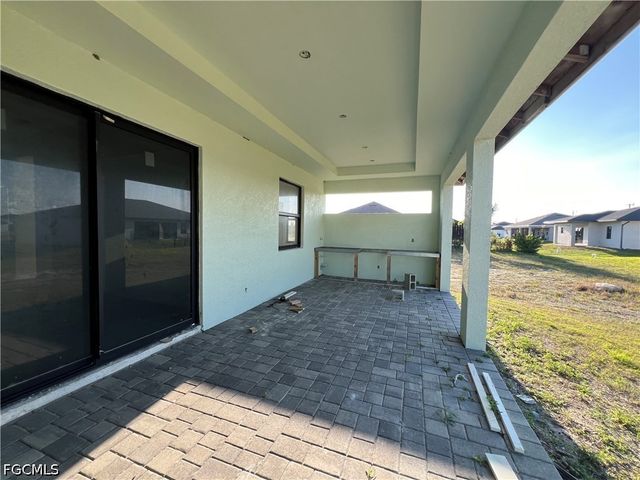 4217 NW 32nd TER, Cape Coral, FL 33993