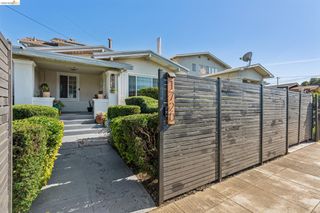 1720 Auseon Ave, Oakland, CA 94621