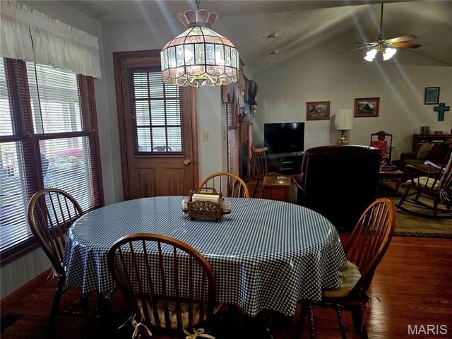 909 Daytona Drive, Lebanon, MO 65536