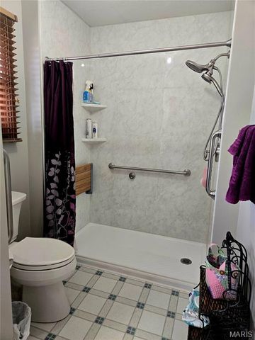 909 Daytona Drive, Lebanon, MO 65536