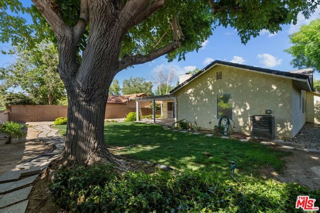 43033 22nd Street, Lancaster, CA 93536