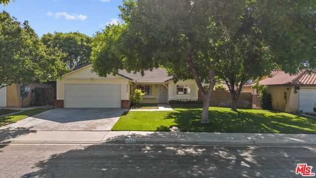 43033 22nd Street, Lancaster, CA 93536