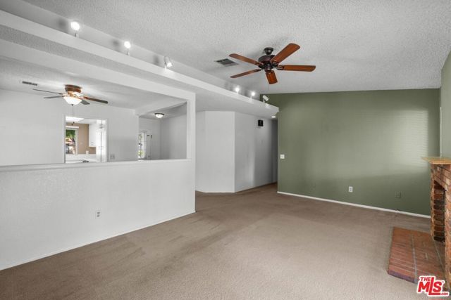 43033 22nd Street, Lancaster, CA 93536