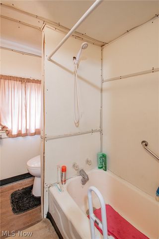 510 Homes Place NW, Canton, OH 44703