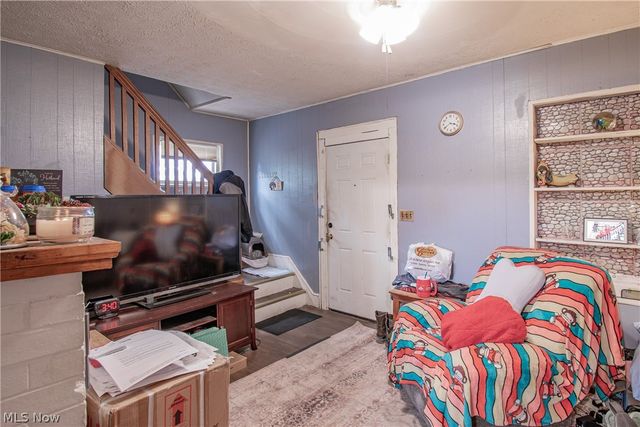 510 Homes Place NW, Canton, OH 44703