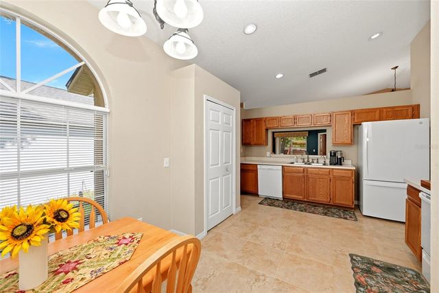 1928 OLIVIA CIRCLE, Apopka, FL 32703