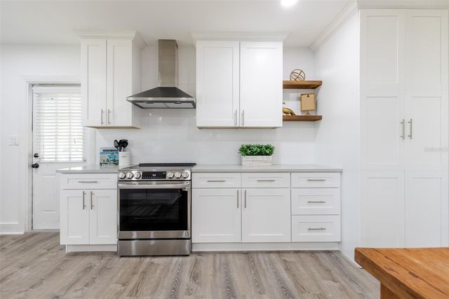 1712 S CLARK AVENUE, Tampa, FL 33629