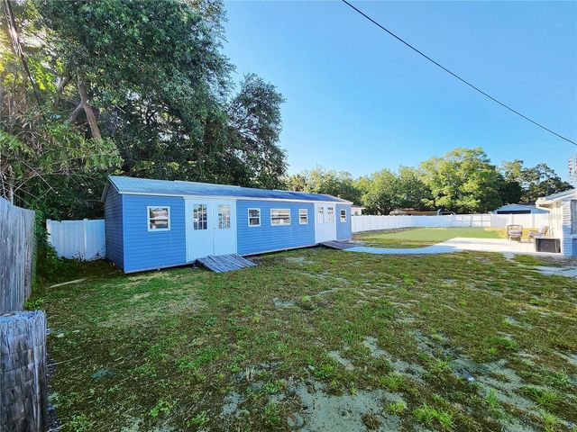 1712 S CLARK AVENUE, Tampa, FL 33629