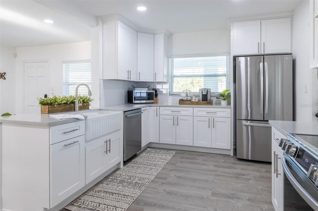 1712 S CLARK AVENUE, Tampa, FL 33629