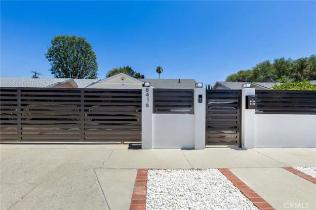 8416 Rhea Avenue, Northridge, CA 91324