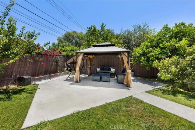 8416 Rhea Avenue, Northridge, CA 91324