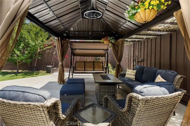 8416 Rhea Avenue, Northridge, CA 91324