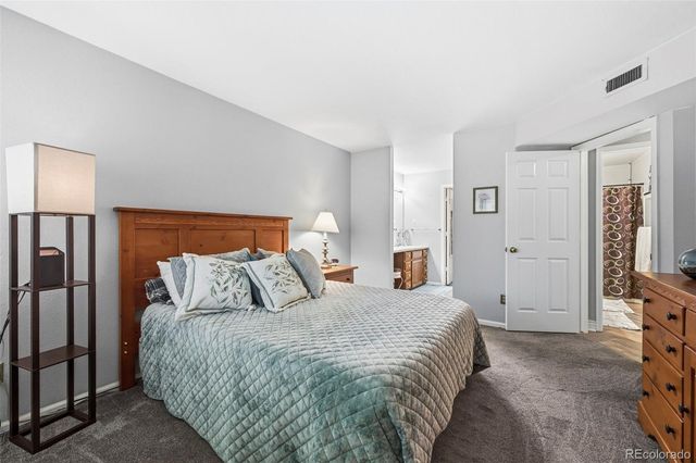 5239 W Iliff Drive 103, Lakewood, CO 80227