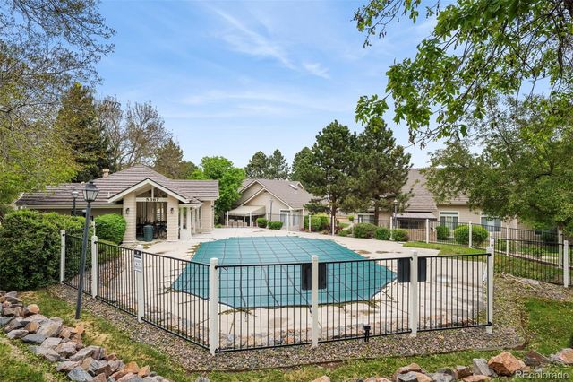 5239 W Iliff Drive 103, Lakewood, CO 80227