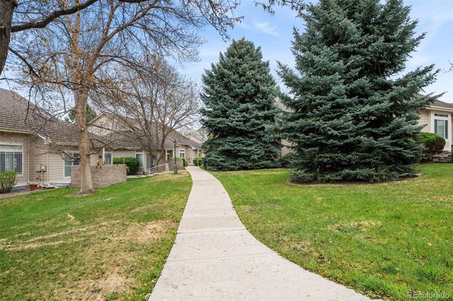 5239 W Iliff Drive 103, Lakewood, CO 80227