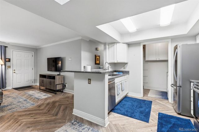 5239 W Iliff Drive 103, Lakewood, CO 80227