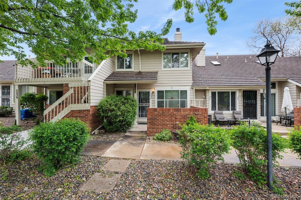 5239 W Iliff Drive 103, Lakewood, CO 80227