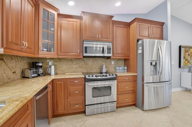 10305 Crosswind Road, Boca Raton, FL 33498