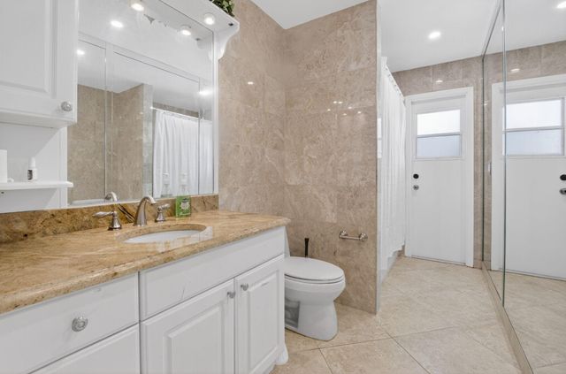 10305 Crosswind Road, Boca Raton, FL 33498