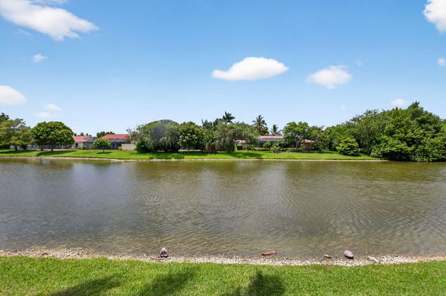 10305 Crosswind Road, Boca Raton, FL 33498