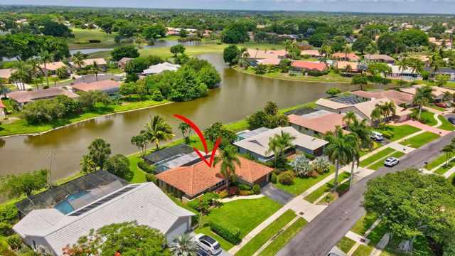 10305 Crosswind Road, Boca Raton, FL 33498