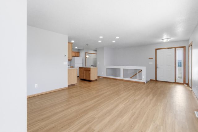 3418 Village Green Drive, Moorhead, MN 56560