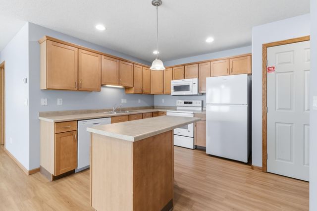 3418 Village Green Drive, Moorhead, MN 56560