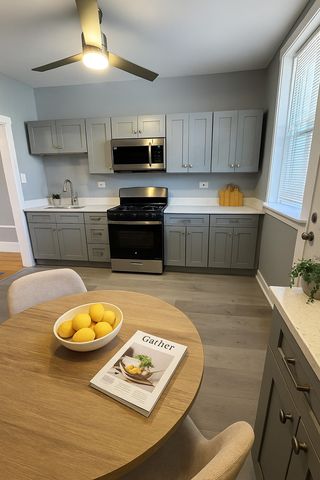 6231 N Francisco Avenue 2S, Chicago, IL 60659