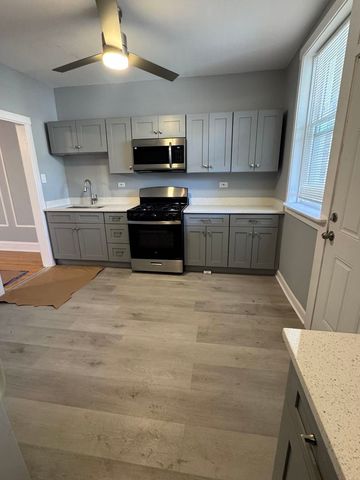 6231 N Francisco Avenue 2S, Chicago, IL 60659