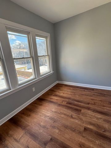 6231 N Francisco Avenue 2S, Chicago, IL 60659