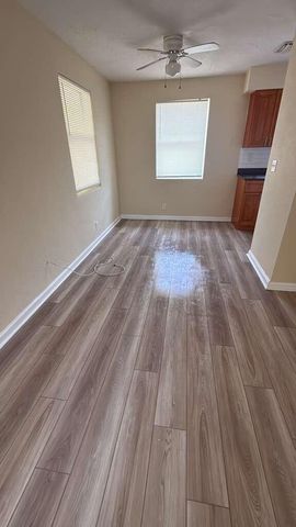 3722 Henry Avenue 3, West Palm Beach, FL 33405